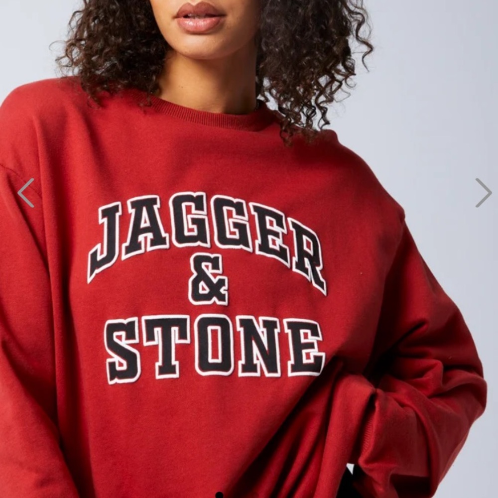 Jagger & Stone red crewneck